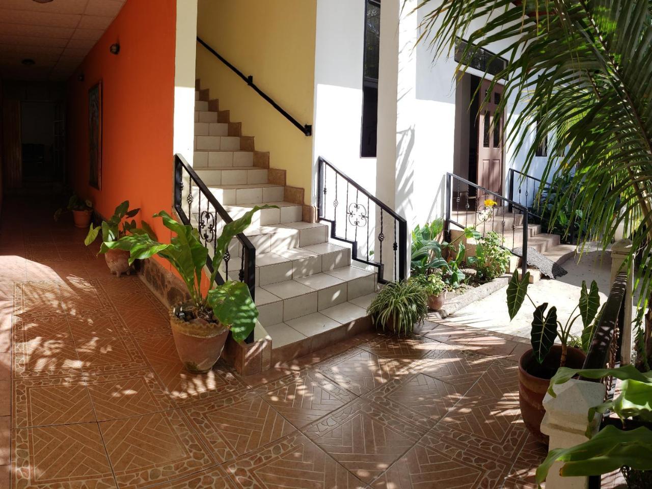 Hostal Casa Vieja Matagalpa Bagian luar foto